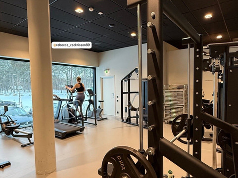 奥斯海滨酒店主图