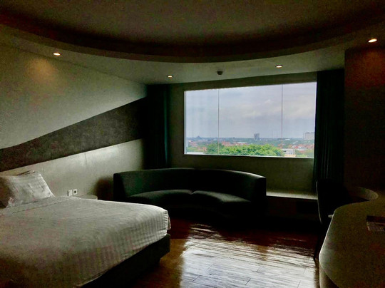 阿斯顿井里汶酒店及会议中心主图