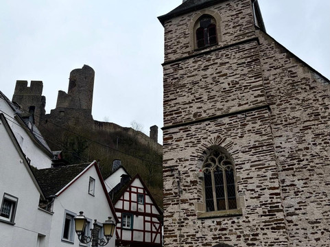 Traumpfad Ritterschlag-Monreal必去景点