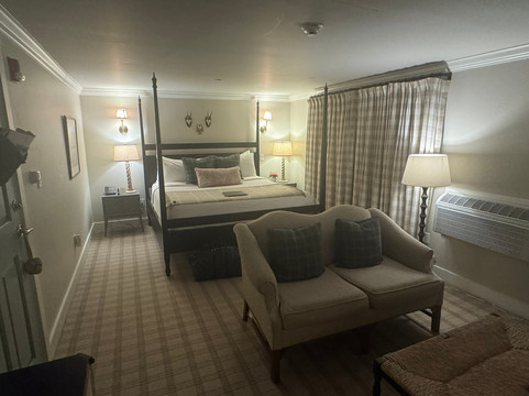 白谷仓旅馆，阿尔柏格精选主图