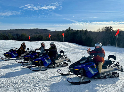 Snowmobile Vermont-Plymouth必去景点