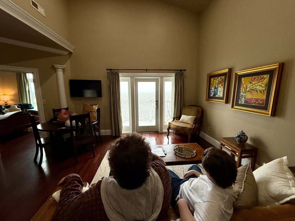 Oasis Suites Hotel-官方