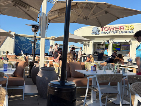 圣地亚哥卡尔斯巴德SpringHill Suites酒店主图