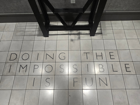 詹姆士公园酒店主图