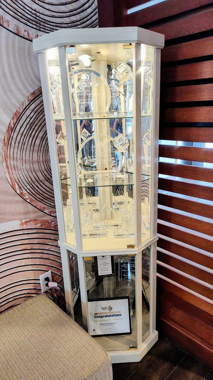 卡瑞罗利希尔顿逸林酒店-度假村/酒店