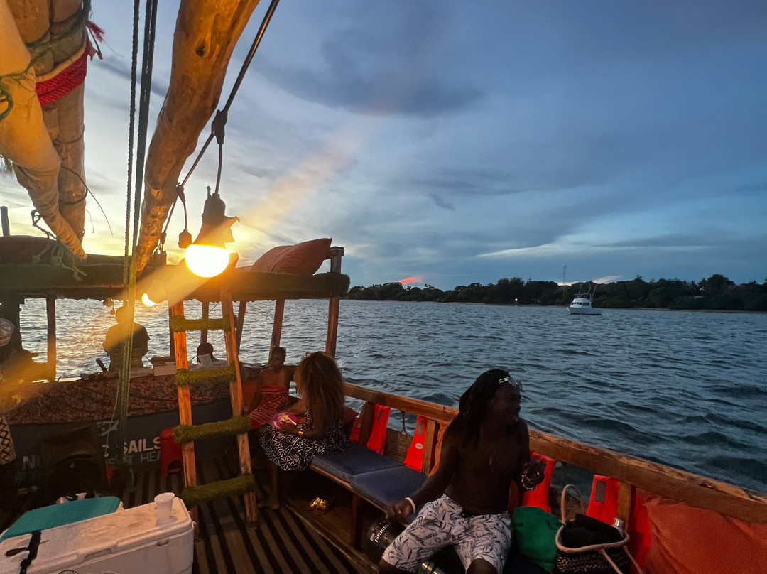 Nomadic Sails-Wasini Island必去景点