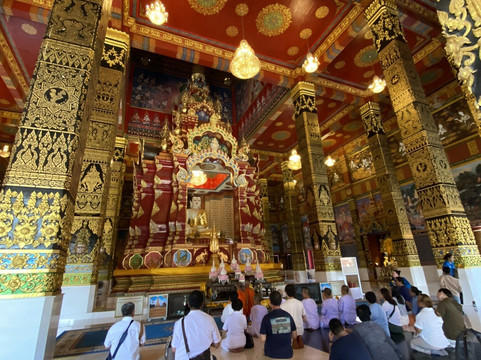 Wat Maha That Wachiramongkol-奥律必去景点