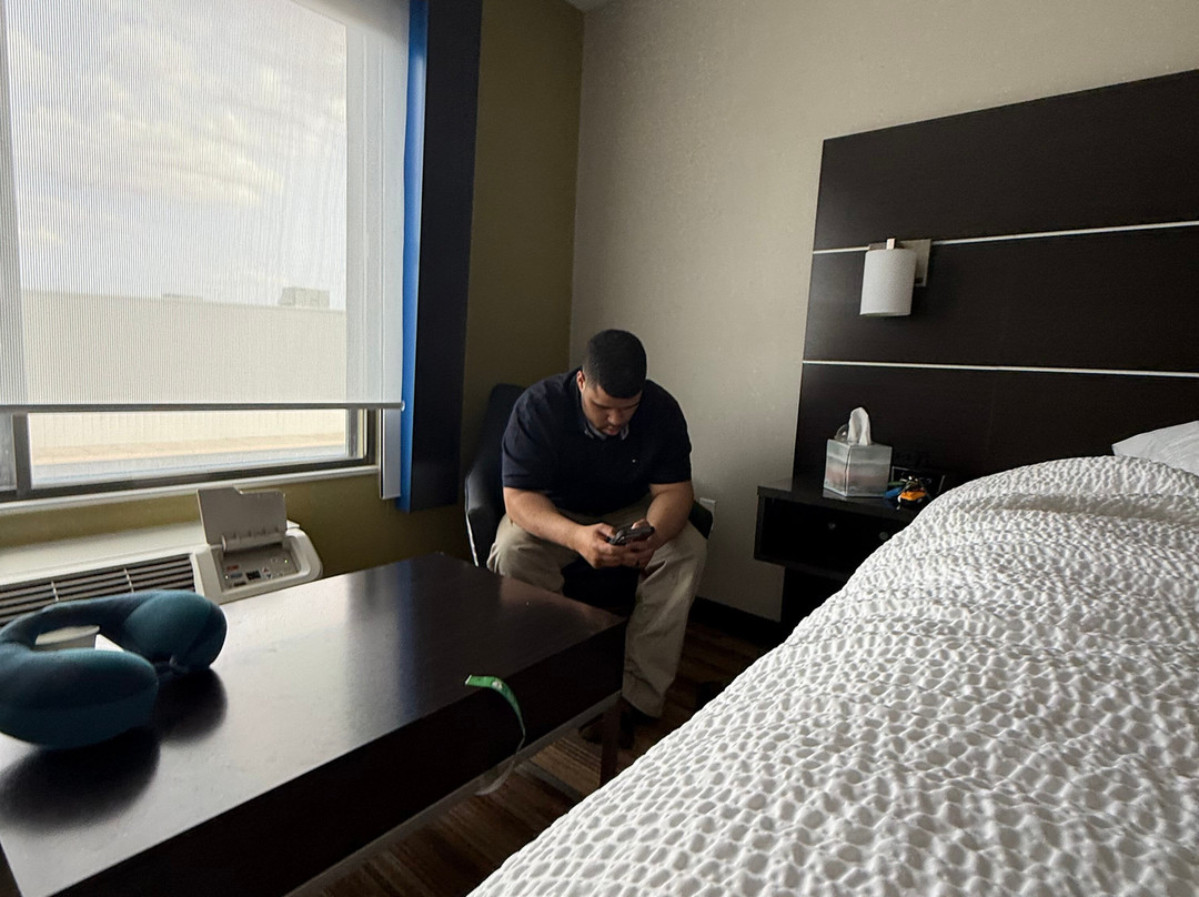 埃尔帕索北智选假日套房酒店主图