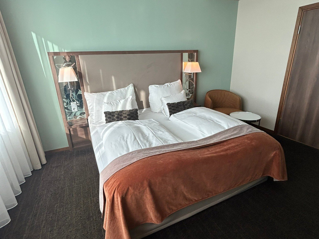 阿兰达机场航厦凯瑞华晟酒店主图