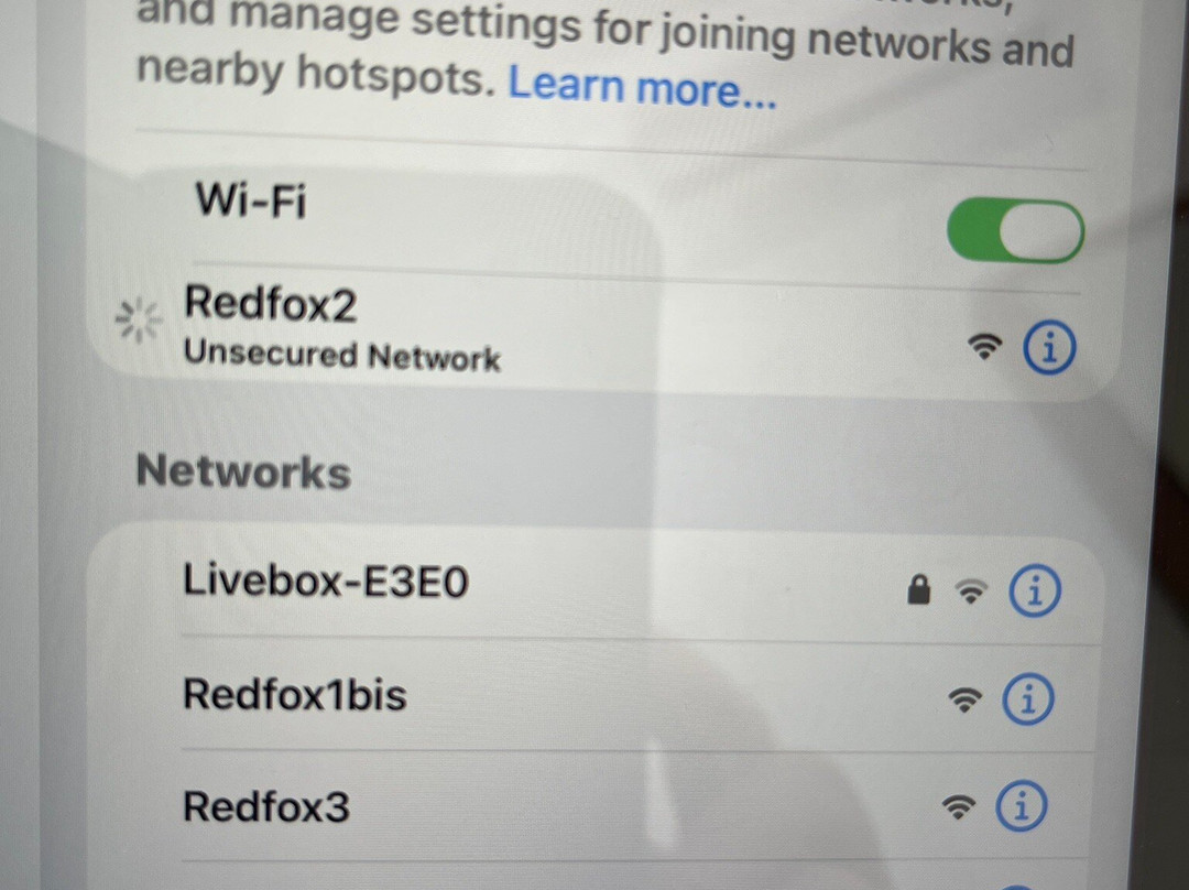 红色福克斯酒店主图