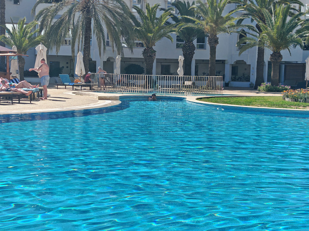 坎塔欧伊海湾伊贝罗斯塔选择酒店主图