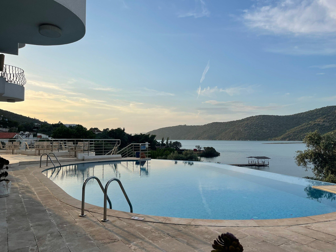 亚利卡普吉尼精品酒店主图