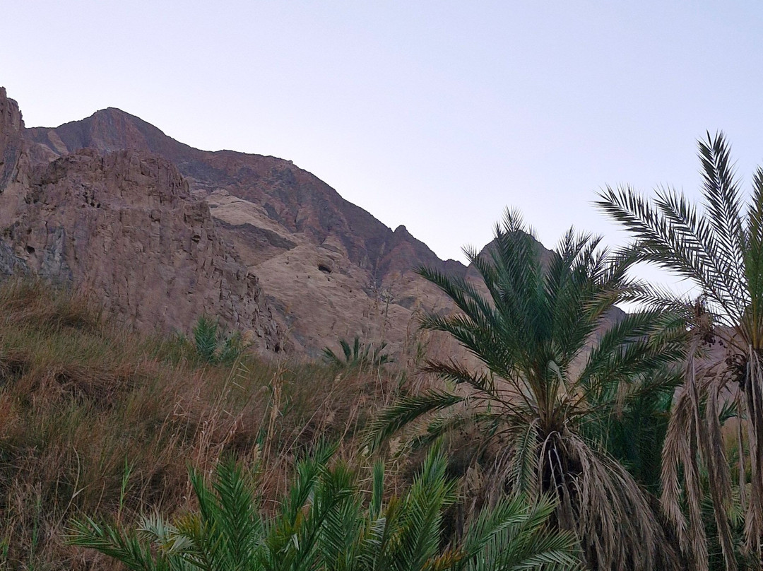 幸福生活村度假酒店主图