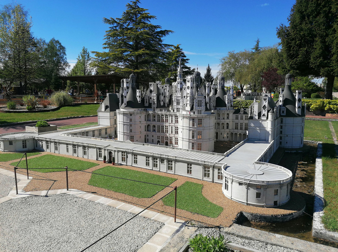 Parc Mini-Châteaux-昂布瓦斯必去景点
