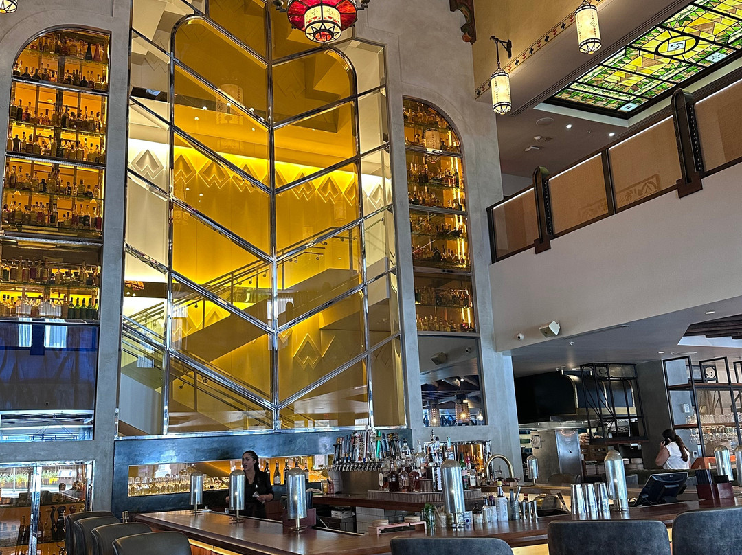 先锋公园广场酒店主图