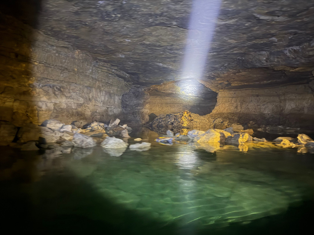 Gorge Underground-Rogers必去景点