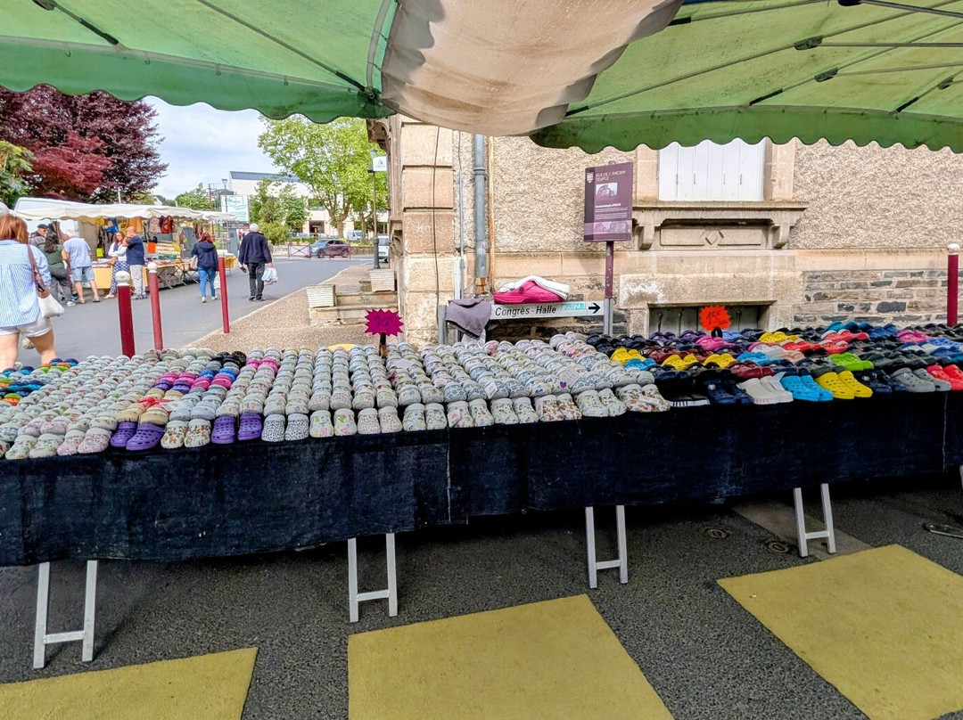 Weekly Farmer's Market Objat-Objat必去景点