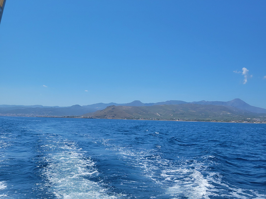 Sargos Boat Private Trips-Trachilos必去景点