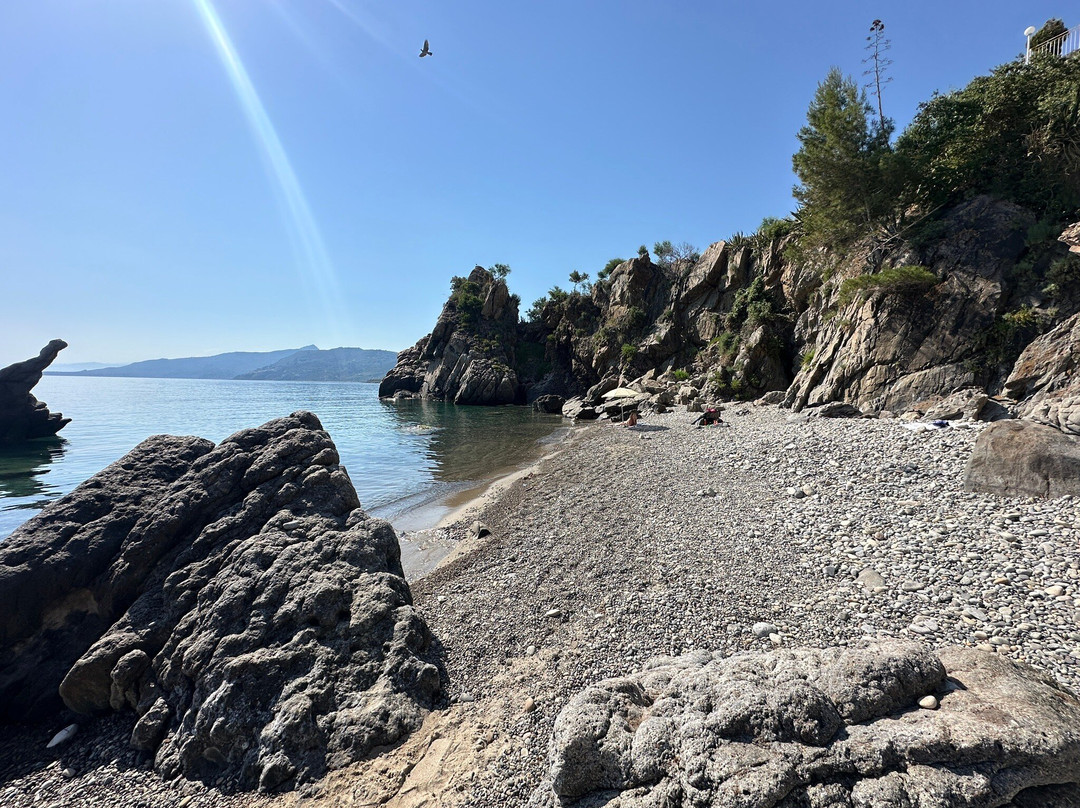 Spiaggia Caldura-切法卢必去景点