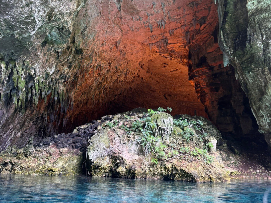 Melissani Cave-Karavomylos必去景点