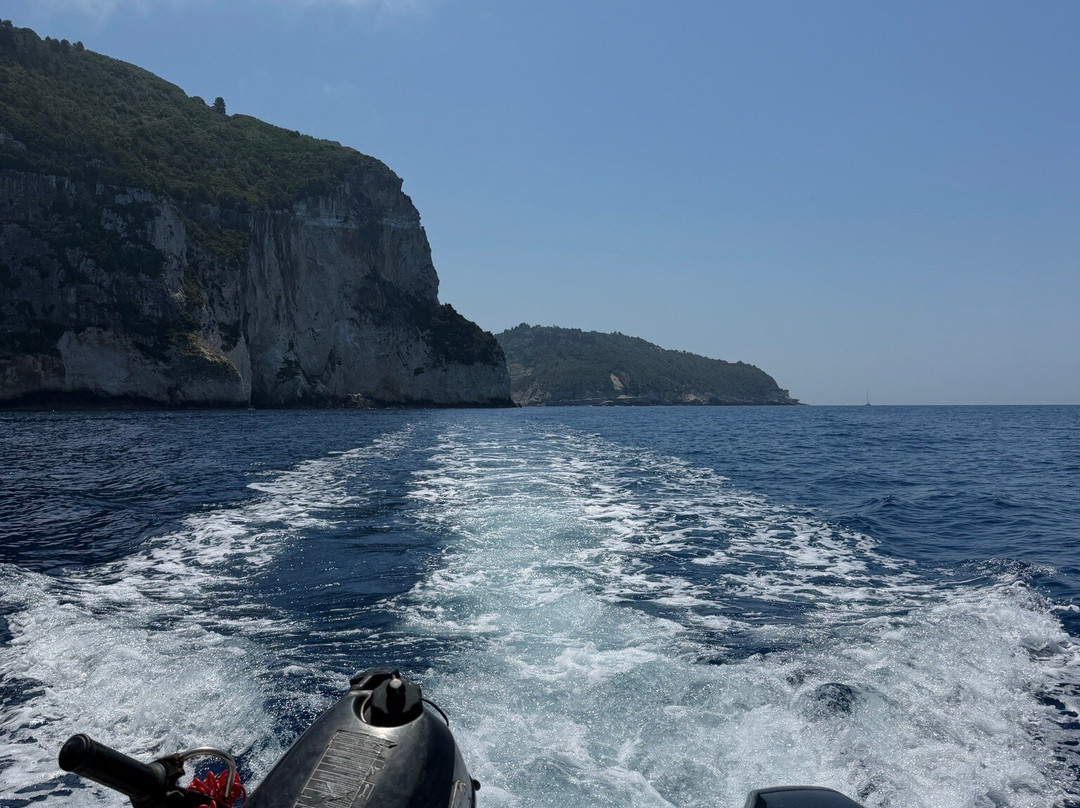G.k. Boats Paxos-Gaios必去景点