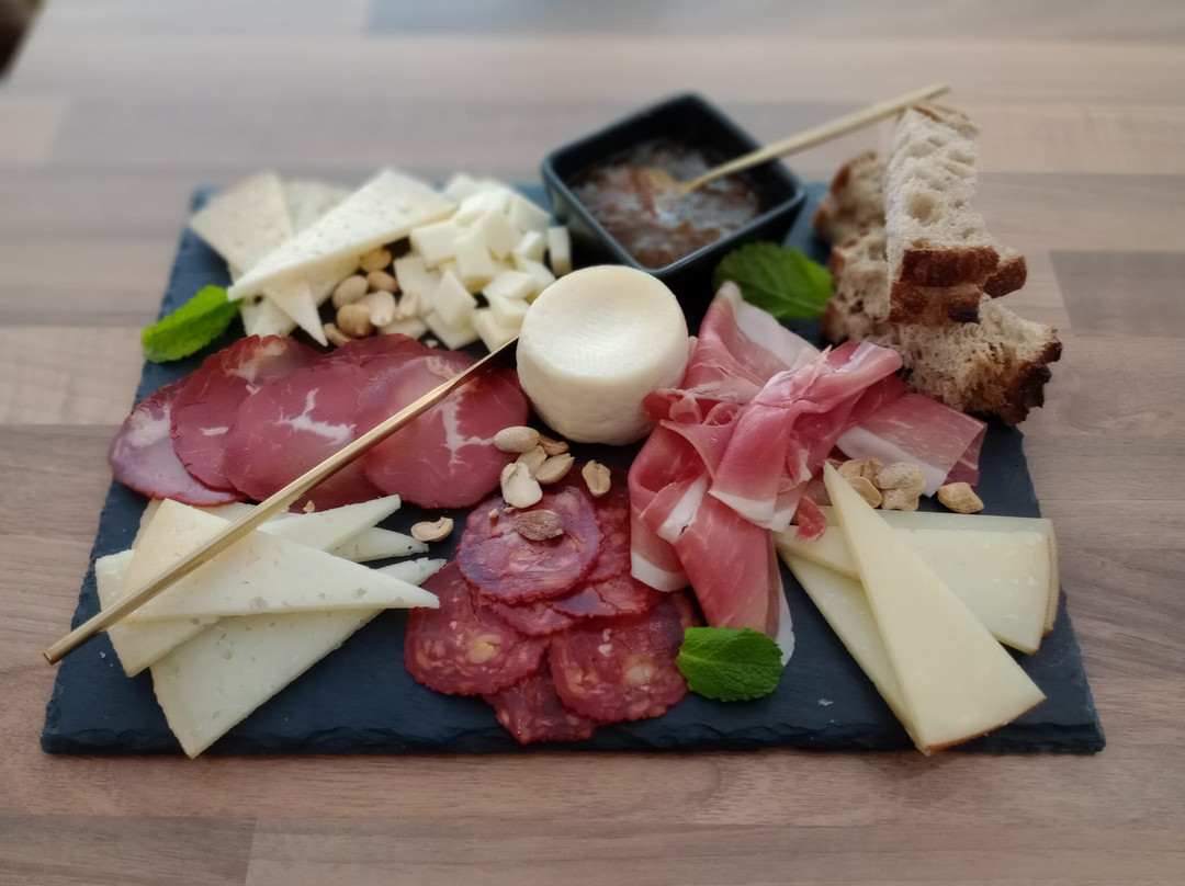 Doc79 Wine Bar & Shop
