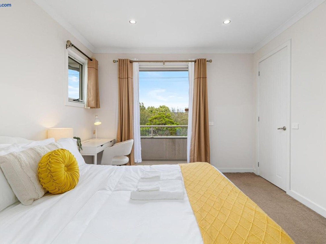 Boutique Townhouse near The Glen