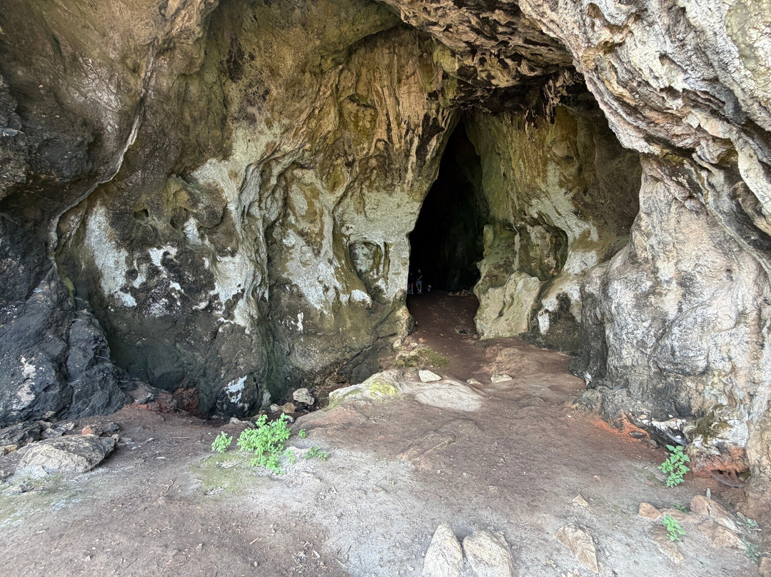 Nestor's Cave-Pylos必去景点
