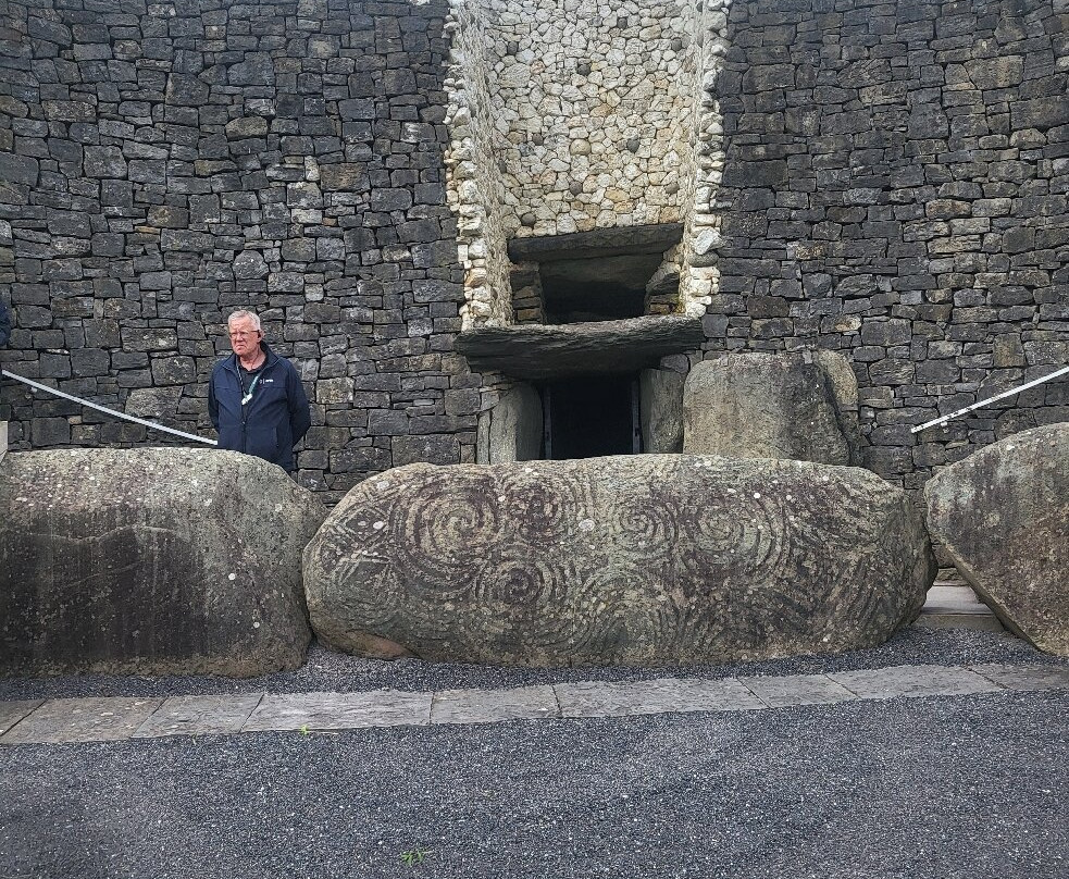 Newgrange-Donore必去景点
