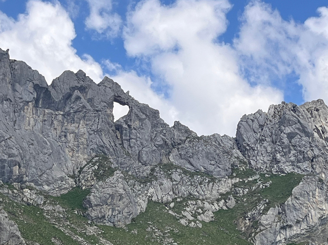 Bergschule Kleinwalsertal GmbH-何希尔雪格必去景点