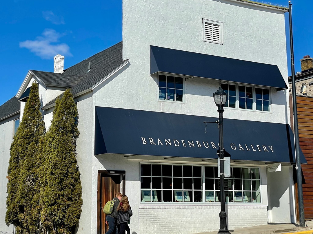 Brandenburg Gallery-伊利必去景点