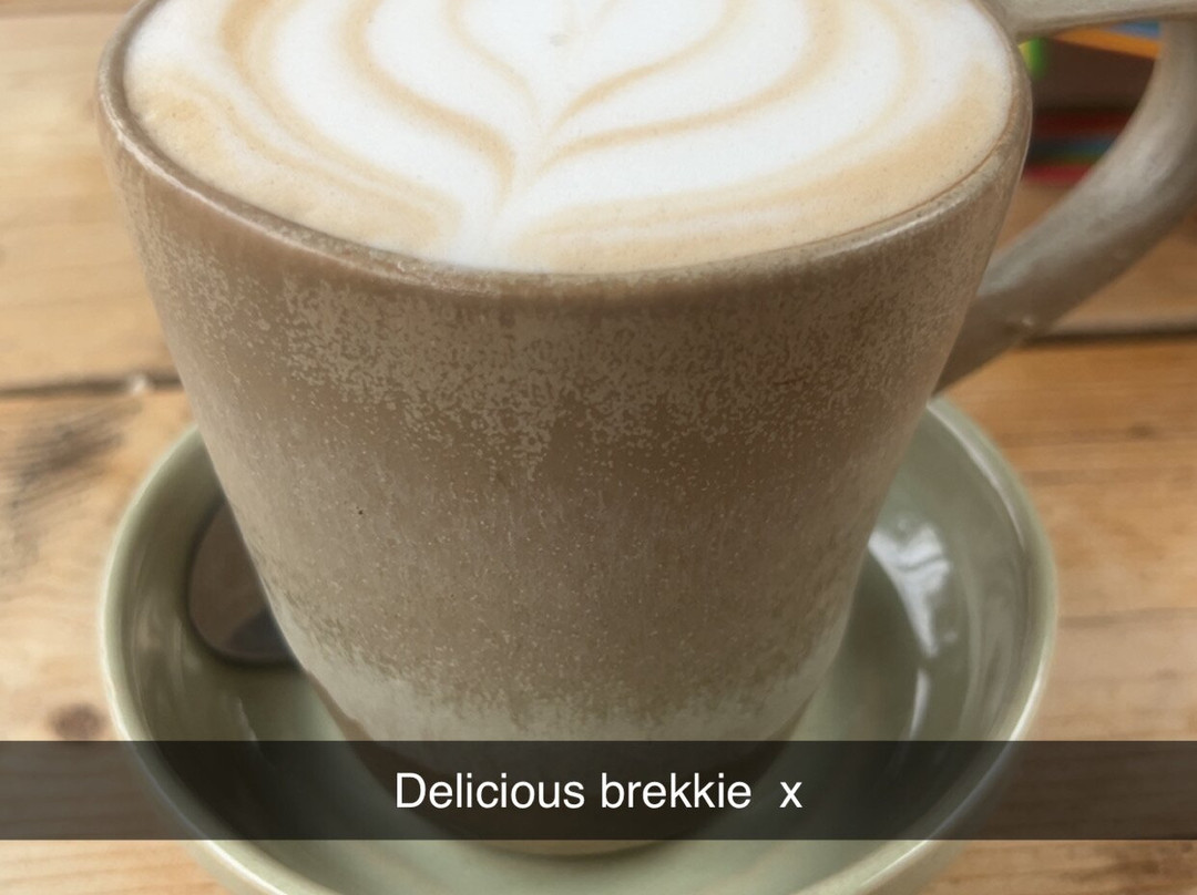 Cafe 8/4