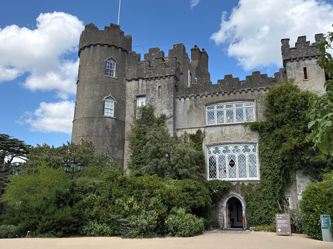 Malahide Castle & Gardens-马拉海德必去景点