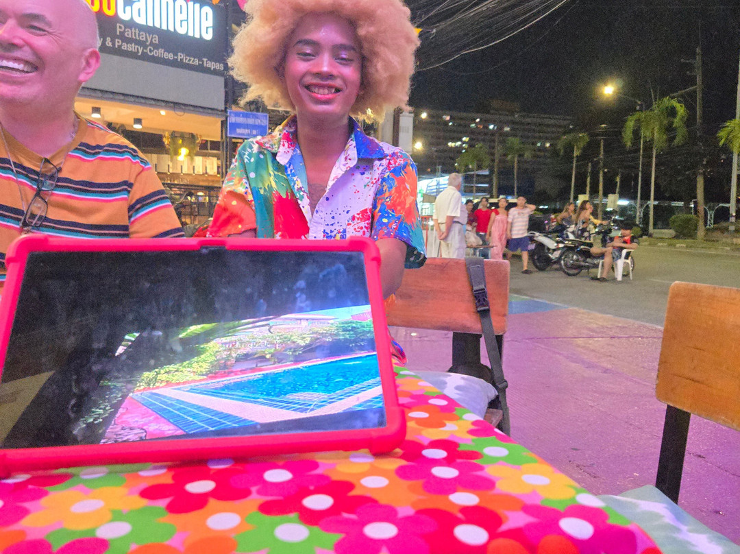 The Point Bar - Jomtien Complex
