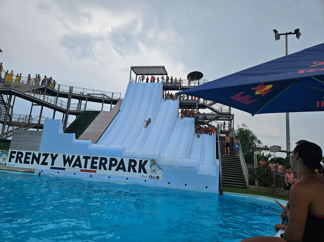 Frenzy Waterpark-Torreilles必去景点