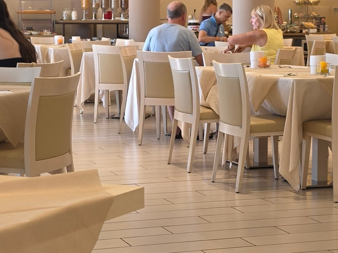 欧洲酒店主图