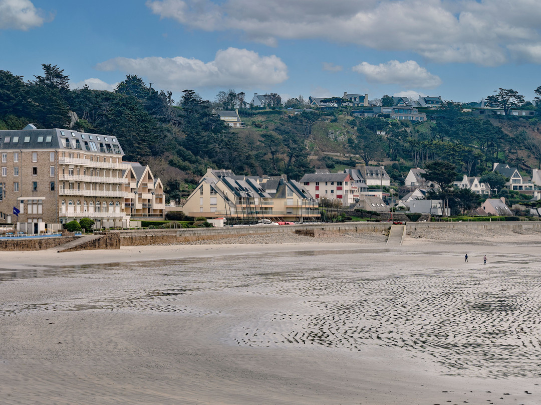 Plage de Pors Mabo-Trebeurden必去景点