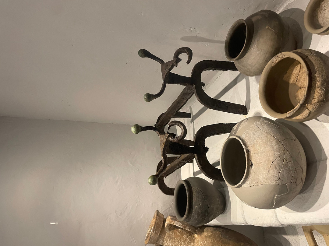 Prehistory and Archaeology Museum of Cantabria-桑坦德必去景点
