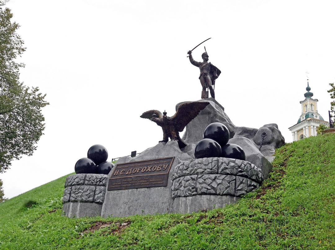 Dorokhov Statue-Vereya必去景点