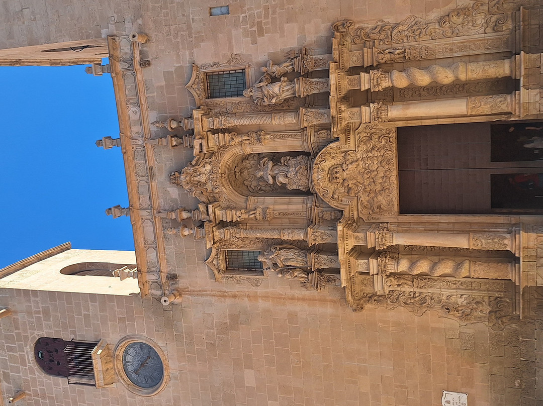 Basilica Santa Maria-阿利坎特省必去景点