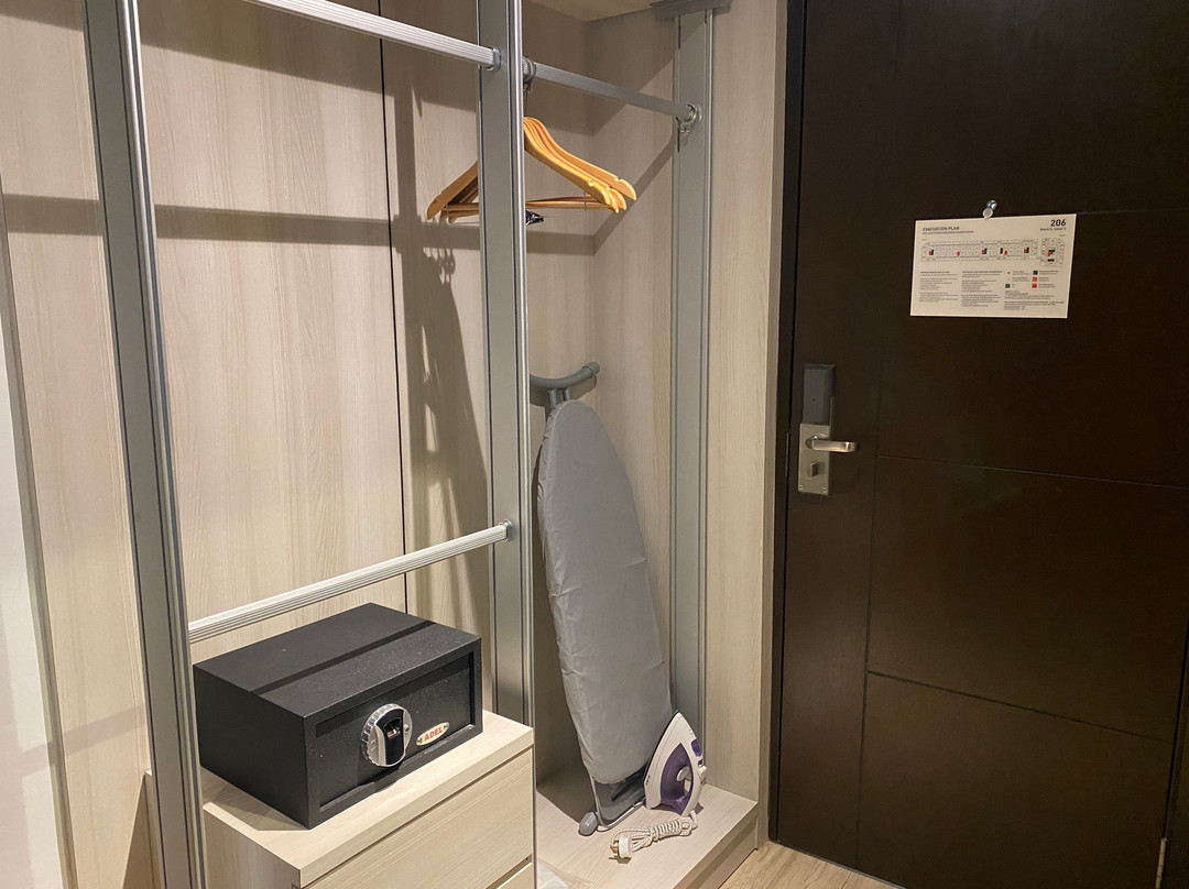 史密斯旅馆主图
