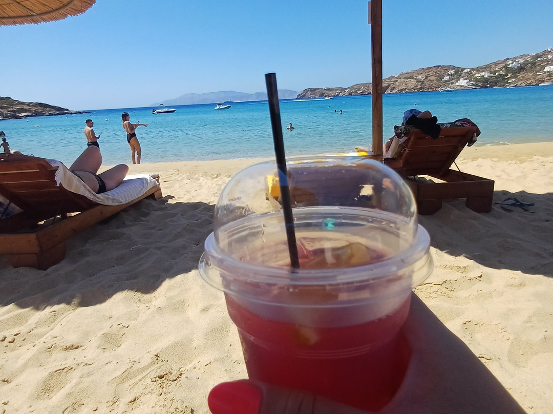 Mylopotas Beach-埃欧斯岛必去景点