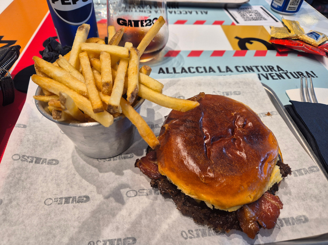Gate 20 Burger Tour