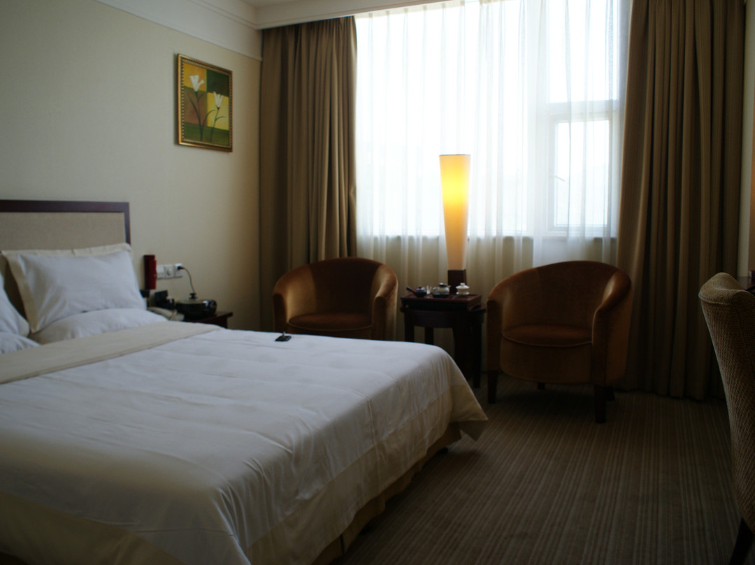 瑞鑫大酒店主图