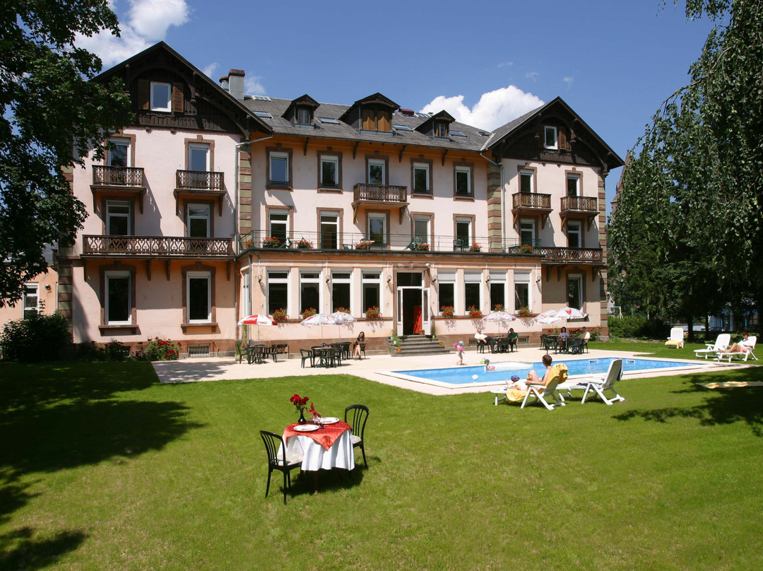 Brit Hotel Grand Hotel