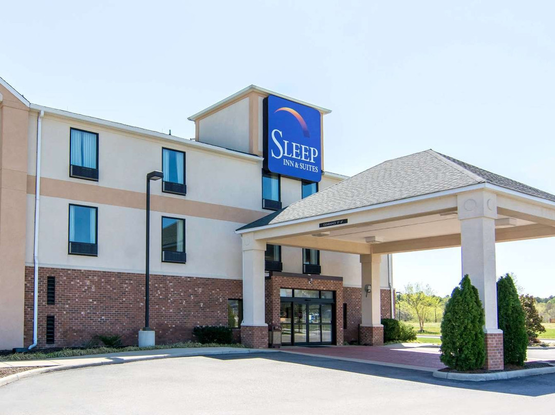 Sleep Inn & Suites Near Fort Gregg-Adams主图