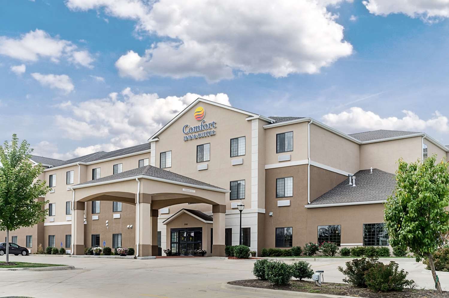 Comfort Inn & Suites Lawrence - University Area-官方