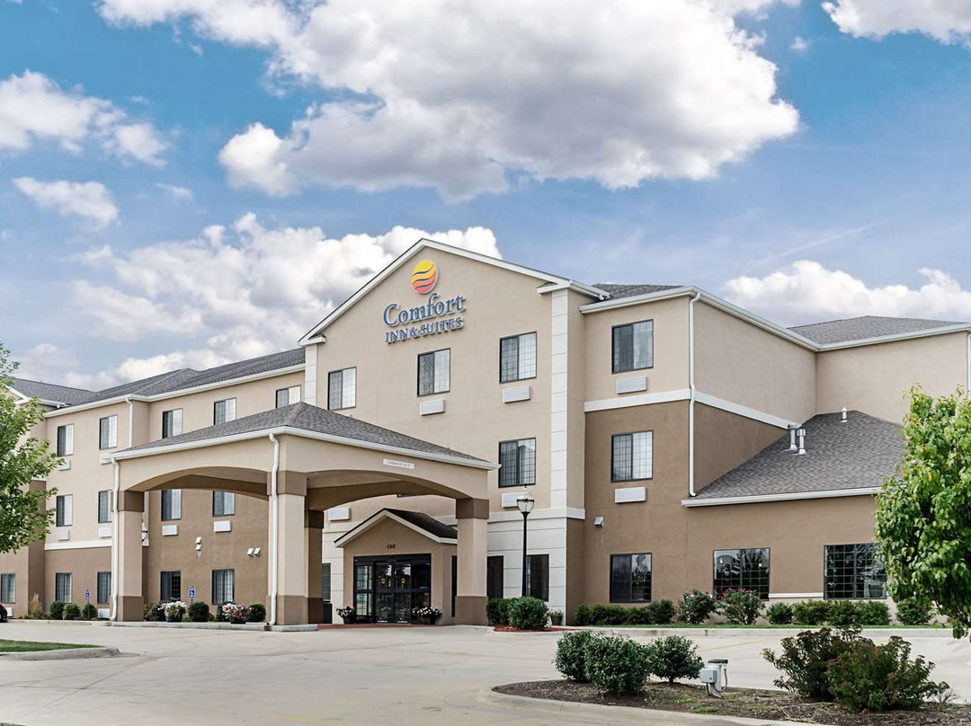 Comfort Inn & Suites Lawrence - University Area主图