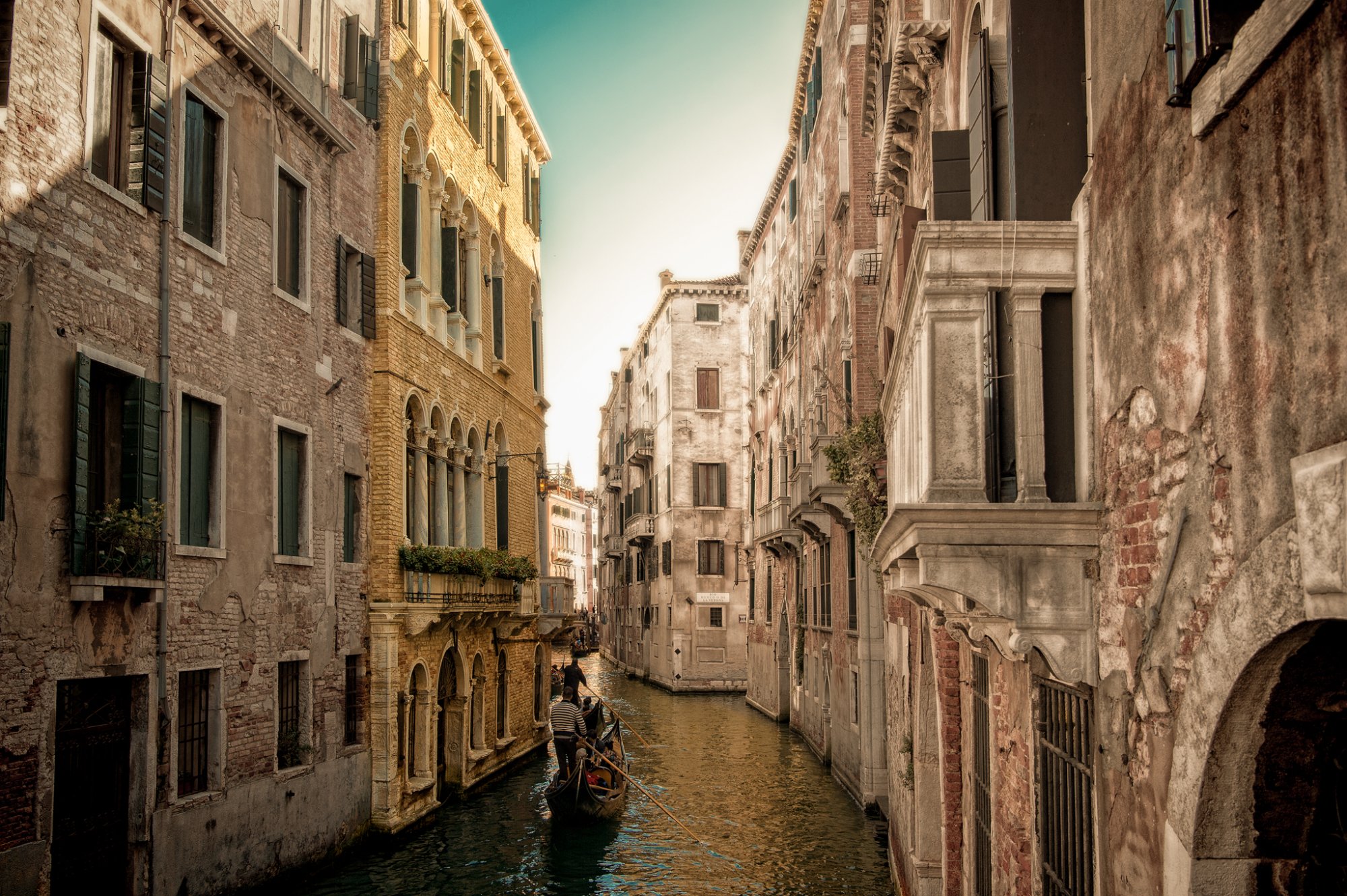 圣塔罗酒店-官方