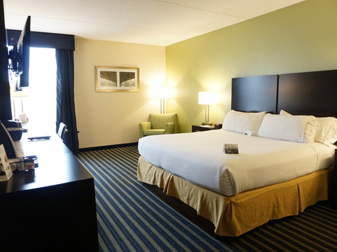 伍斯特希尔顿恒庭酒店